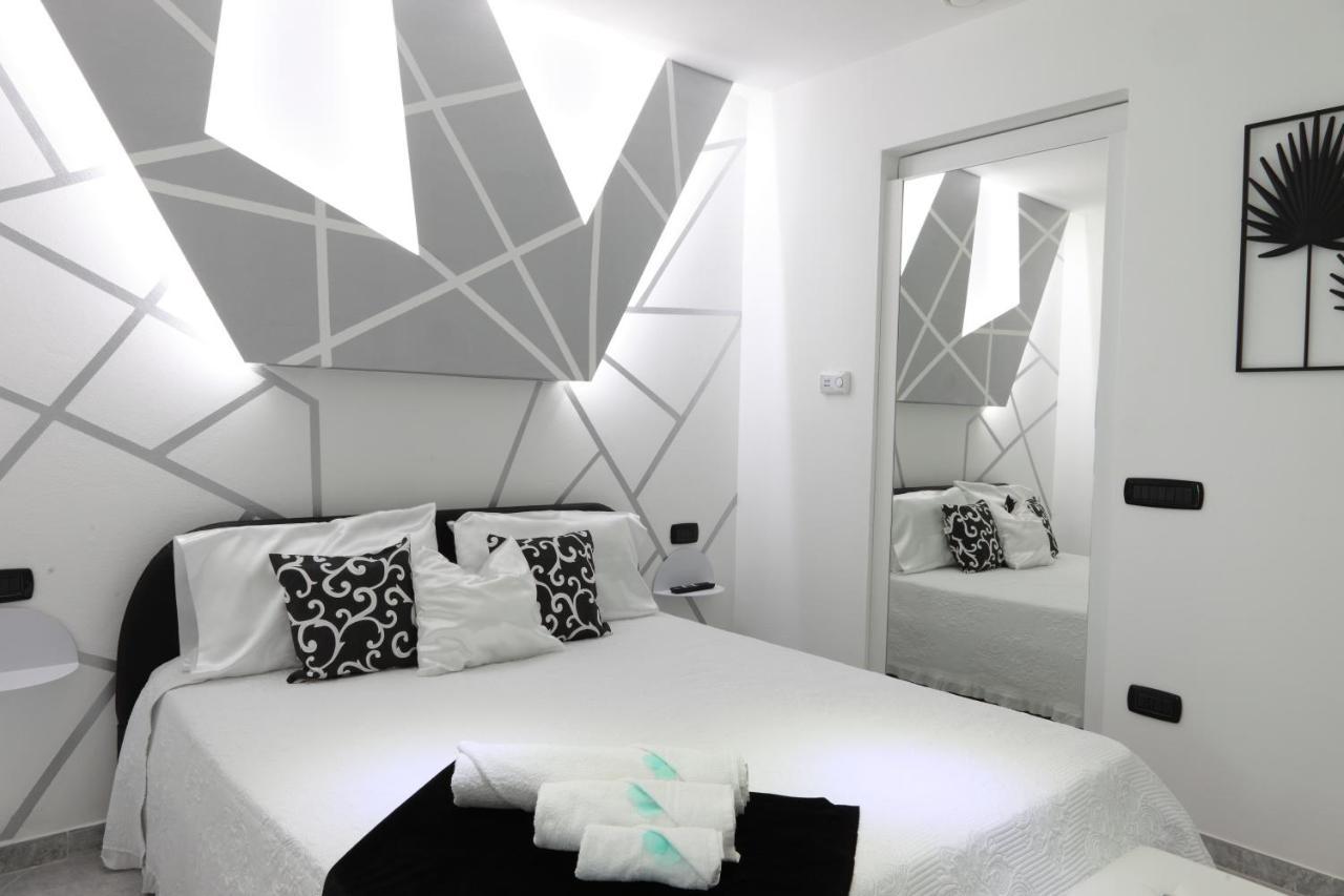 Isademar Bed and Breakfast Santa Teresa Gallura Buitenkant foto